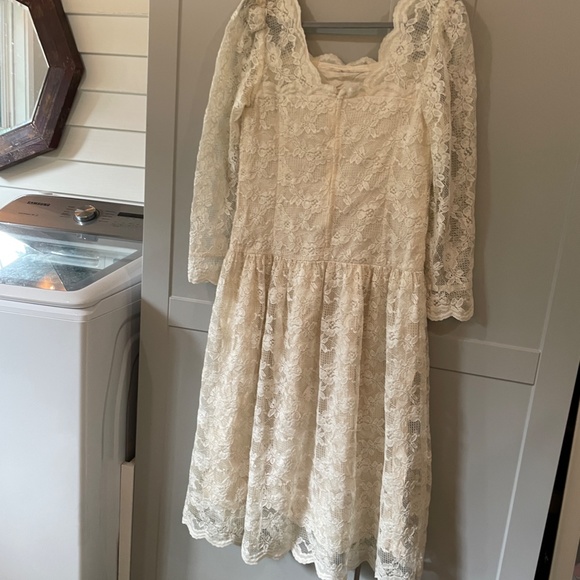 Vintage Lang Originals lace midi dress - Picture 4 of 12